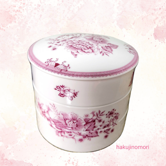 三段重　お正月やクリスマス、お茶会にもおすすめ 