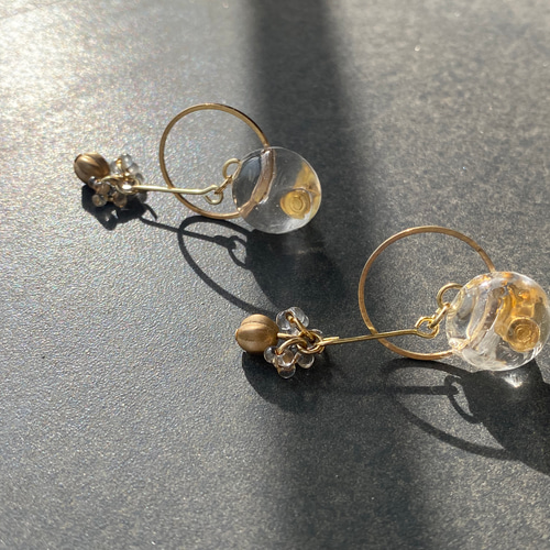 夏 ゴールド シック 大人 クリア 透明感 ~ ハンドメイド ~ ピアス 