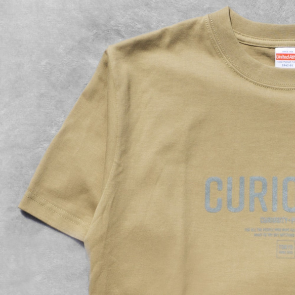 超SALE CURIOSON オリジナル クマ ロゴ Tシャツ 6.2oz（サンドカーキ）Lサイズ残り1点のみ 3枚目の画像