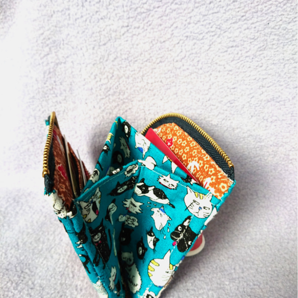 おとぼけネコたちのミニL字ファスナー財布  ときどきミニポーチ 6枚目の画像