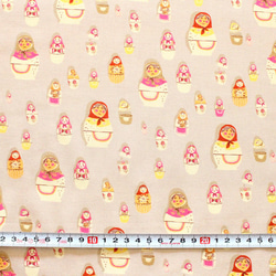 カットクロス Windham Fabrics / West Hill Matryoshka Dolls Warm Tan 3枚目の画像