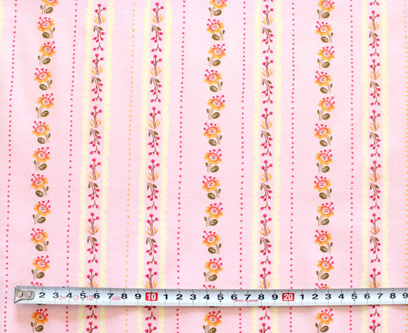カットクロス Windham Fabrics / West Hill / Floral Stripe Pink 3枚目の画像