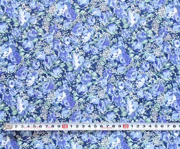 カットクロス Windham Fabrics / Meadow 51804A-3 Mini Blooms Night 3枚目の画像