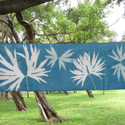 サイアノタイプ吊り下げ布 - 植物のサイアノタイプ装飾 - 結合双翅目 1枚目の画像