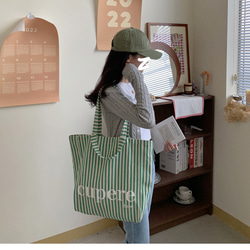 【2023.6新作♥即日発送】韓国ファッション　グリーンストライプ　トートバッグ　バッグ　大容量　-　9409 6枚目の画像