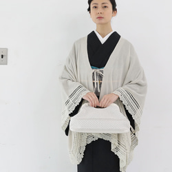 着物と洋服兼用【和紙レース編みクラッチバッグ】 3枚目の画像