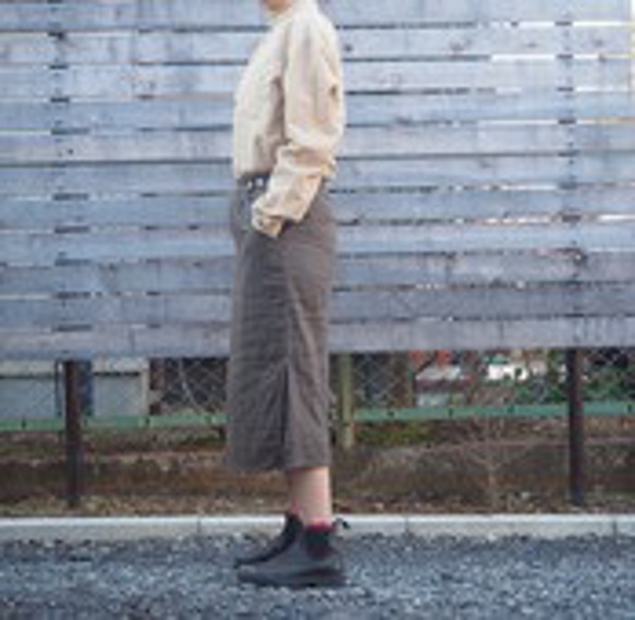 【SALE】柔らかいダブルガーゼ素材のタイトスカート サイドスリットで足長効果 16枚目の画像