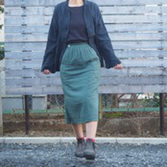 【SALE】柔らかいダブルガーゼ素材のタイトスカート サイドスリットで足長効果 18枚目の画像