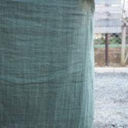 【SALE】柔らかいダブルガーゼ素材のタイトスカート サイドスリットで足長効果 12枚目の画像