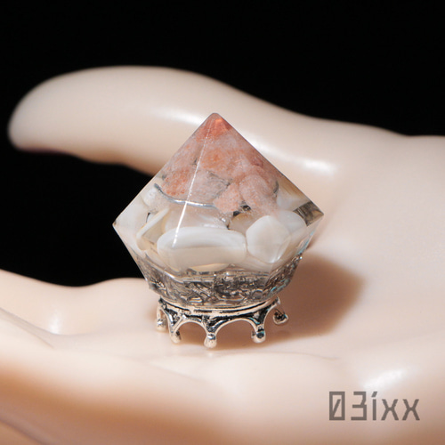 盛塩オルゴナイト ダイヤ型 マザーオブパール 白蝶貝 天然石 健康の石  