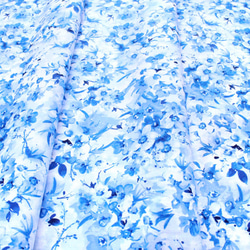 カットクロス Timeless Treasures Bluebird Blossoms Sky Blue 4枚目の画像