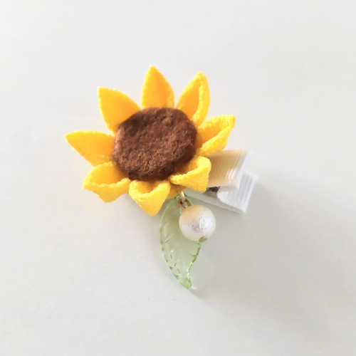 つまみ細工 ひまわりの髪飾り//浴衣.甚平/夏祭り.花火大会/＊ベビー
