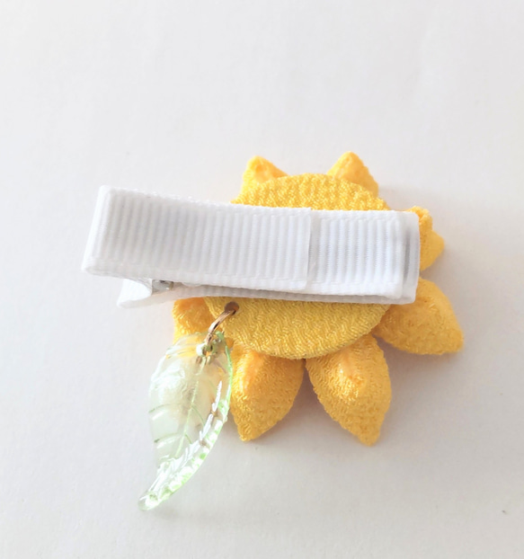 つまみ細工 ひまわりの髪飾り//浴衣.甚平/夏祭り.花火大会/＊ベビークリップ＊＊ 10枚目の画像
