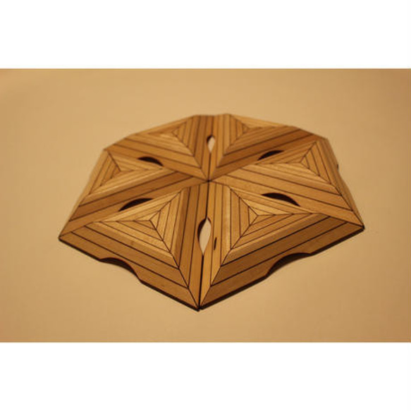 TH-056　三角組皿「麻の葉日の丸」 4枚目の画像