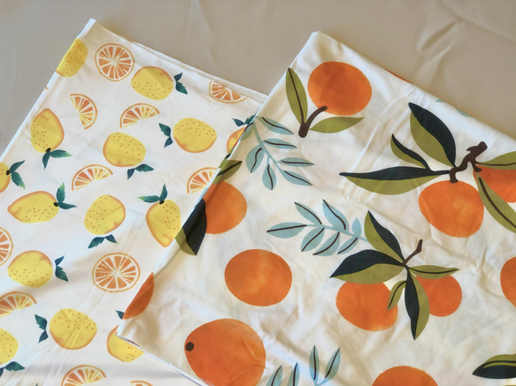 Fruits  swaddle　果実　フルーツ柄　おくるみ　スワドル　出産祝い　ギフト　新生児　ベビー用品　ベビー 4枚目の画像