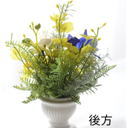 【仏花】アート・蘭と桔梗、小菊のお供え花　ギフトにもお薦めです 9枚目の画像