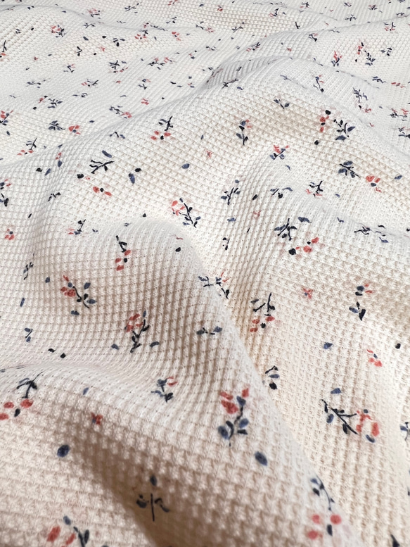 comugi✳︎ハンドメイド✳︎テラゾー柄　ニット生地　アイボリー ニット生地☆花柄 50センチ 生地 mini-coco 通販 15984485