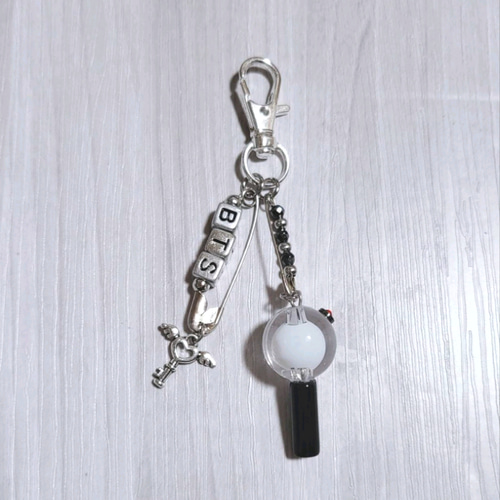 アミボムキーホルダー