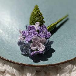 紫陽花のブローチ（紫） 2枚目の画像