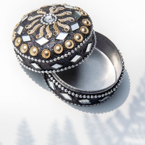 イタリア製　豪華な象嵌細工 ジュエリーボックス　ジュエリーボックス 楽天市場】螺鈿の高級ジュエリーボックス・高級螺鈿宝石箱-蝶花ブルー