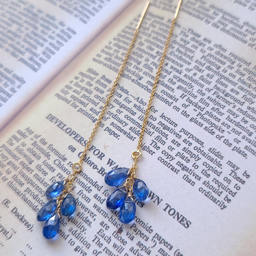 462 14kgf宝石質ブルートパーズピアス　カイヤナイトムーンストーンチャーム 462 14kgf宝石質ブルートパーズピアス カイヤナイトムーンストーンチャーム