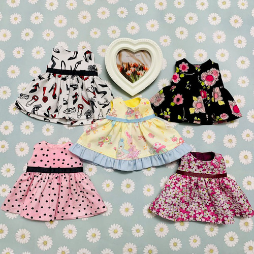 ていねいに作るドール服】型紙26cmドール ワンピース5種類