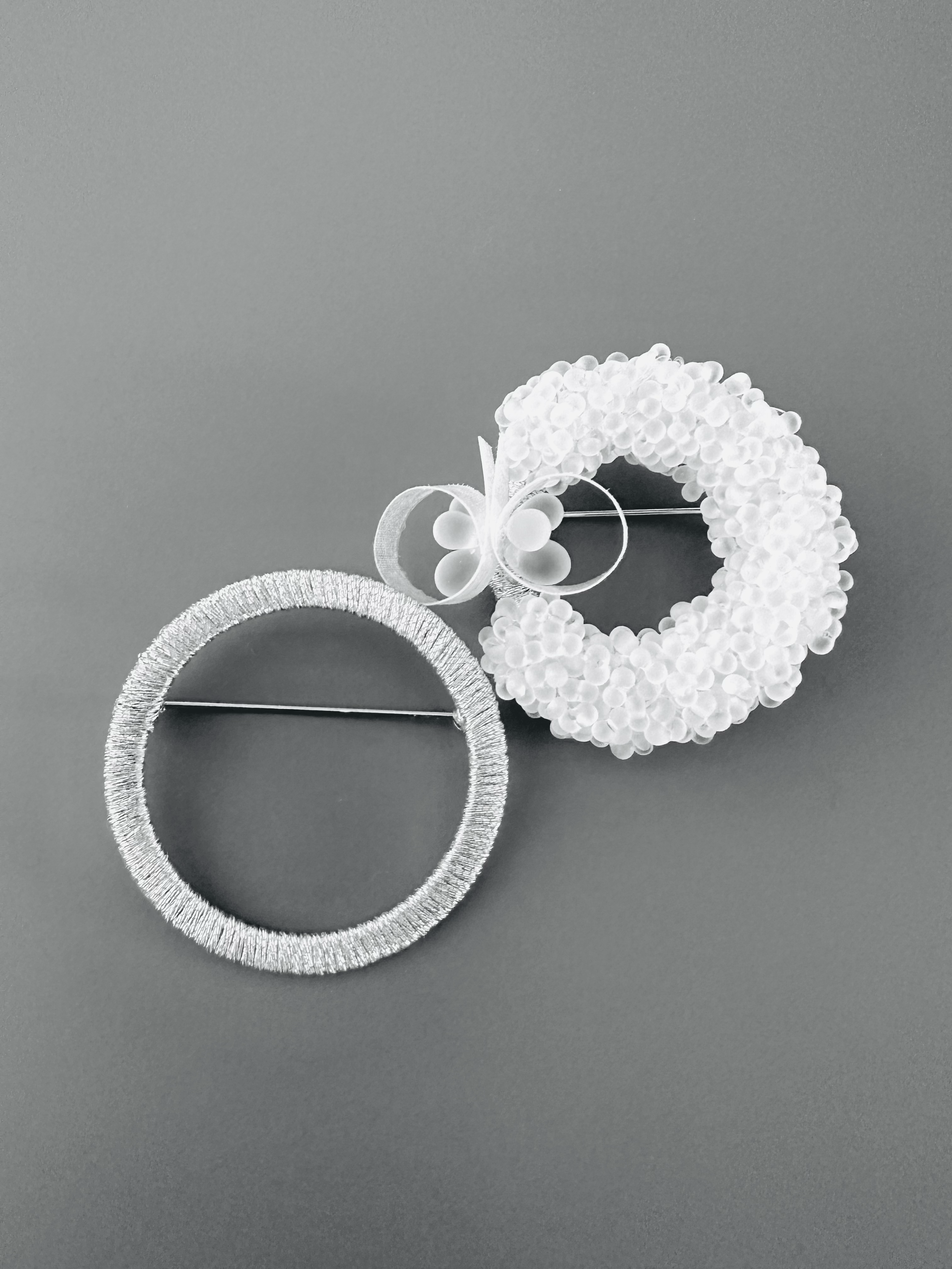 【minne特集掲載】ガラスビーズ刺繍とオーガンジー生地ちょうちょシンプルフープブローチ【受注製作】 #3