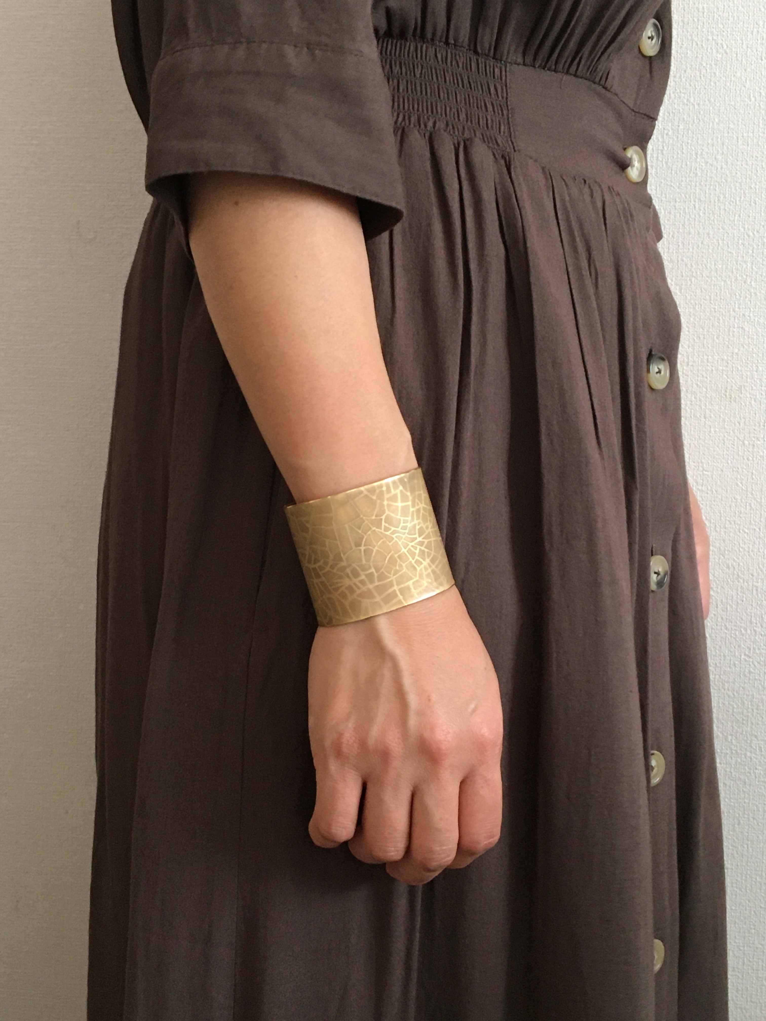 バングル「craze」 6,004円