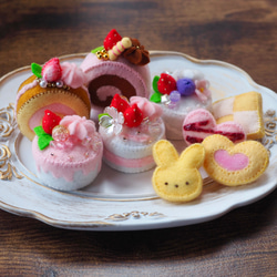 フェルトケーキ3個＆ロールケーキ2個＆クッキー4個セット