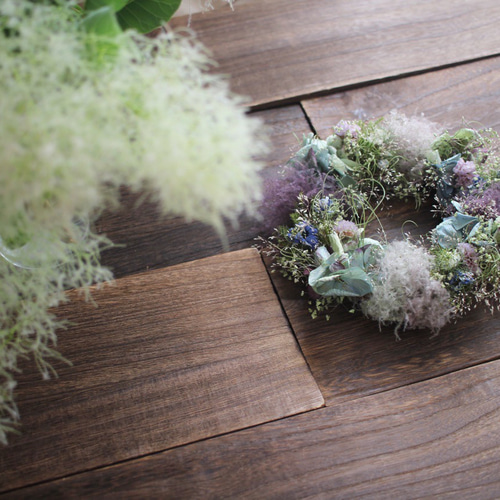 スモークツリーと紫陽花のふんわり水色リースドライフラワー◎20センチ  
