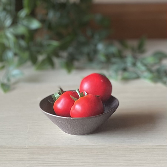 鉄結晶　角小鉢　丸小鉢　お値打ち品 7枚目の画像