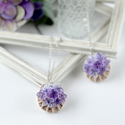 紫陽花と花かごのネックレス 10枚目の画像