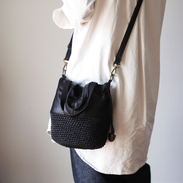 本革遣いのかごバッグ 編みバッグ 巾着バッグ ショルダー ハンドバッグ B-165 4枚目の画像