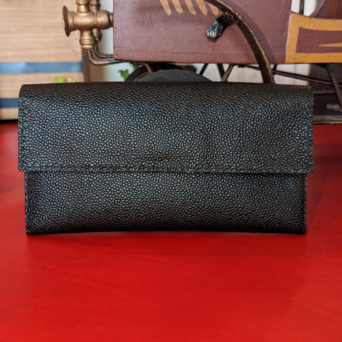 キャビアスキン 長財布 長財布 とことこ 通販 15989756|Creema キャビアスキン 長財布 長財布 とことこ 通販 15989756|Creema