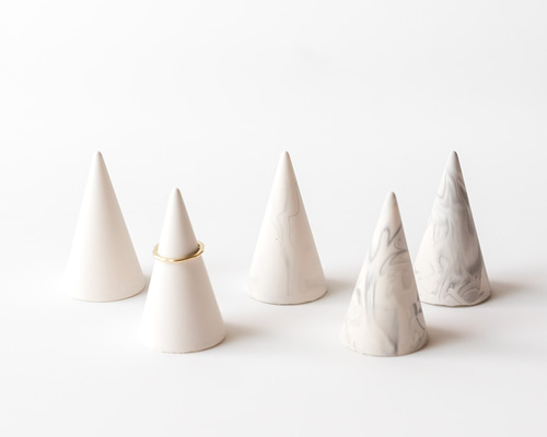 リングホルダー オフホワイトお得な5個セット リングスタンド 指輪