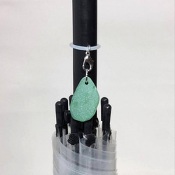 明るめ緑色シーグラスのアンブレラマーカー  〜ナチュラル  傘に印を〜 4枚目の画像