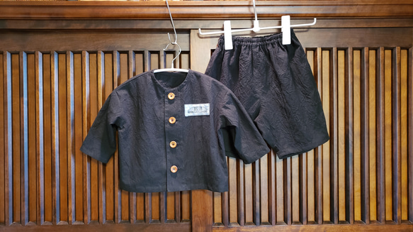 「める様オーダー」 子供服　９０cm　100cm ハンドワッシャー　黒　 シャツ　パンツ　セットアップ 5枚目の画像