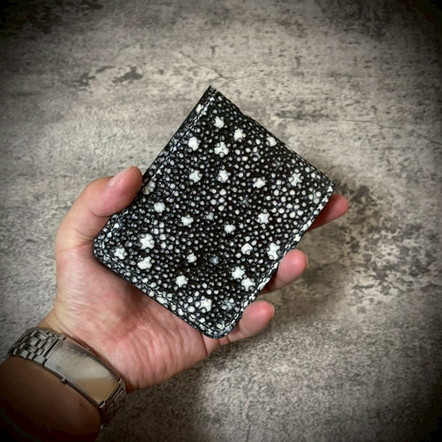 総手縫い スタースティングレイ ミニ財布 ガルーシャ ブラック 黒 2 総手縫い スタースティングレイ ミニ財布 ガルーシャ ブラック 黒 2