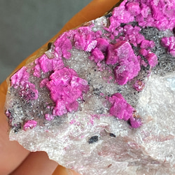 ピンクの群生♡ ピンクコバルトカルサイト コバルトカルサイト 04 天然石 原石 11枚目の画像