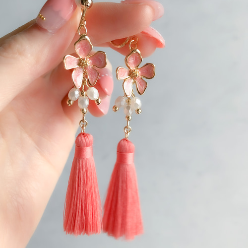 再販3☆ 赤 フリンジ カラフル ピアス イヤリング 春 タッセル