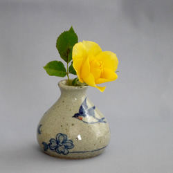 民間藝術風格小壺“花水燕”（陶器花瓶） 第3張的照片