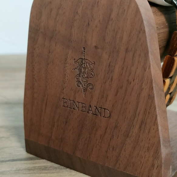 [僅適用於 Apple Watch]EINBAND 木雕像 Apple Watch 充電座內裝 [胡桃木] 第3張的照片