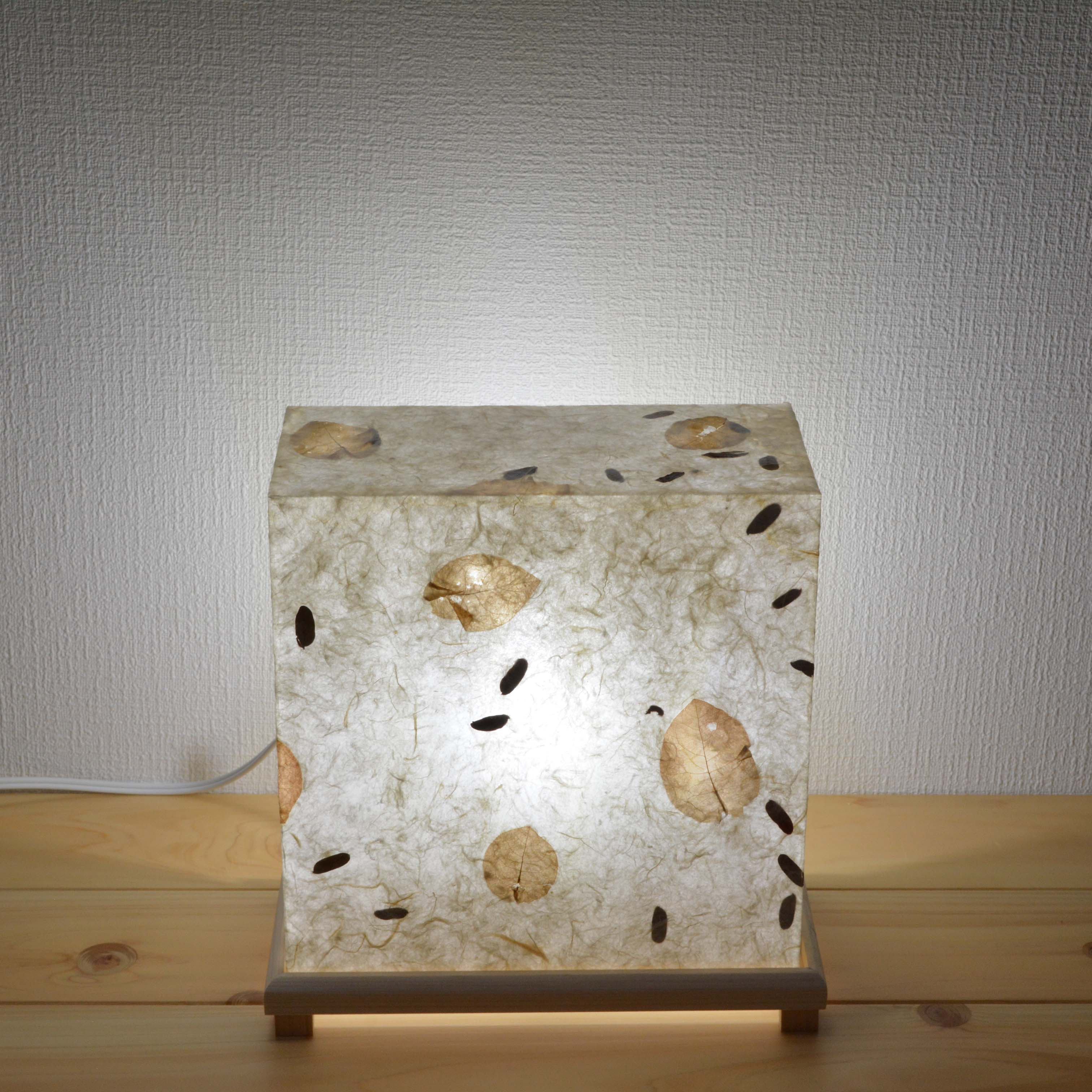 フロアライト　南国の葉    オプションでおやすみ灯に