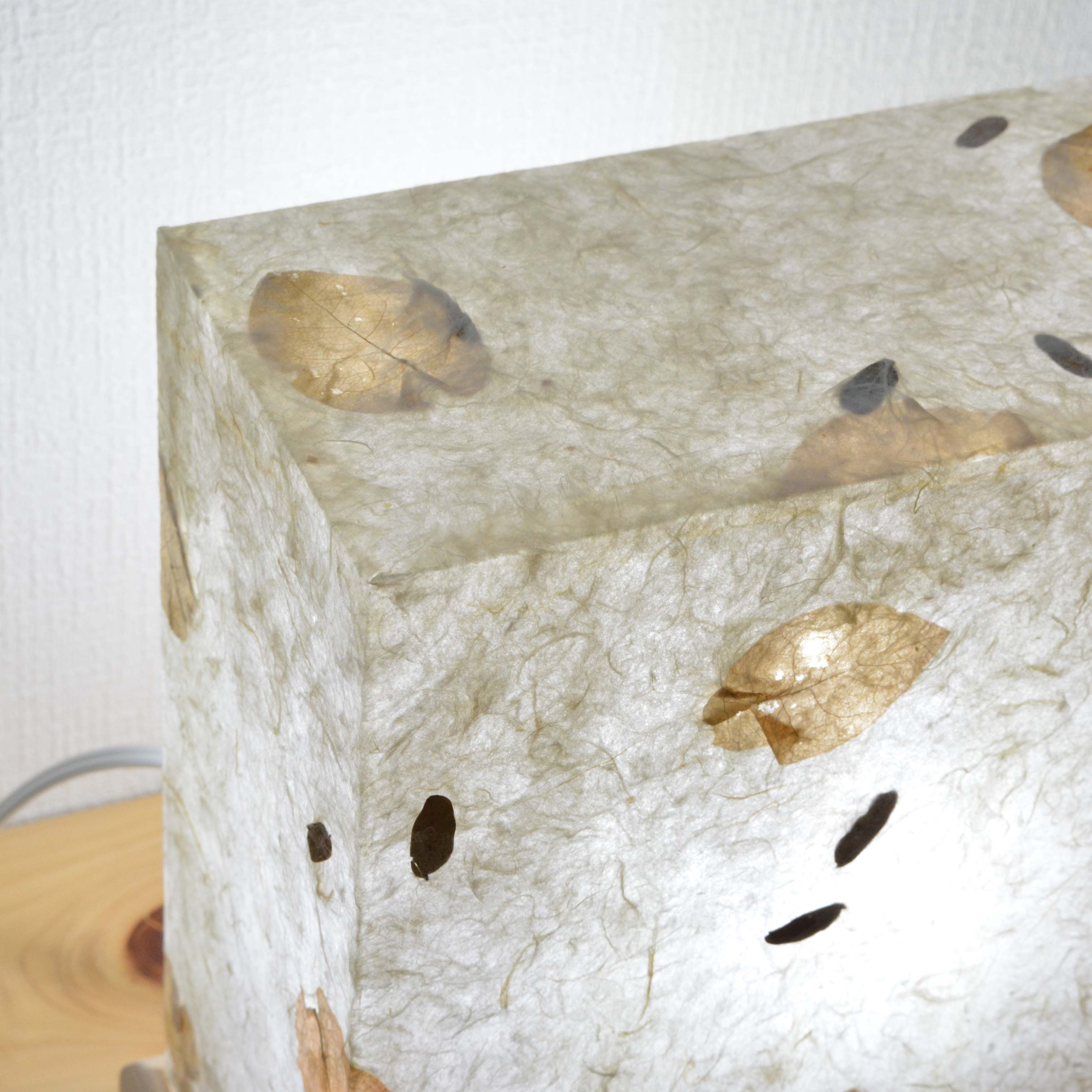 フロアライト　南国の葉    オプションでおやすみ灯に