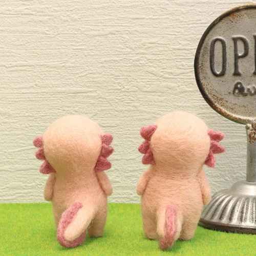 ゆかいな動物 ウーパールーパー 羊毛フェルト 羊毛フェルト toiro 通販