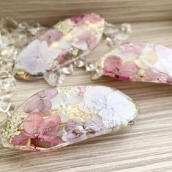 八重咲き紫陽花のクリアバレッタ／ヘアクリップ 7枚目の画像