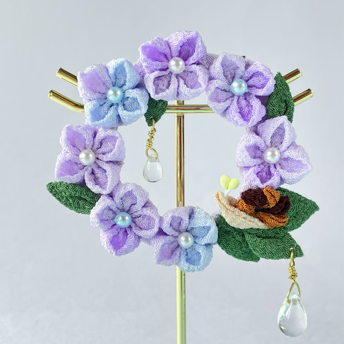紫陽花とかたつむり 薄藤色 つまみ細工ブローチ ブローチ Marimo