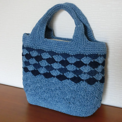 藍染め手編みミニトートバッグ 　松編み　半柄 1枚目の画像