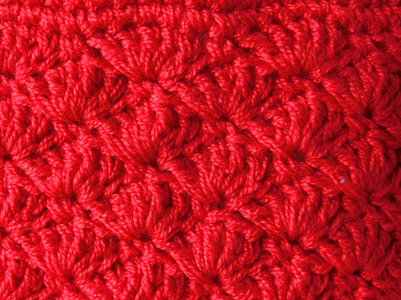 ちょっとお買い物！手編みミニトートバッグ 　松編み　赤 4枚目の画像