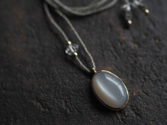 moonstone brass necklace (oodemari) 3枚目の画像